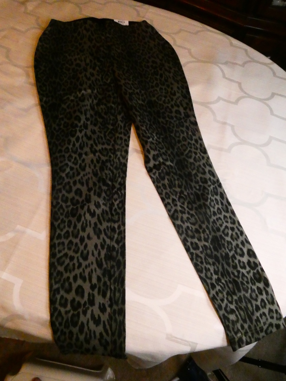 INC International Concepts Olive and Black Leopard-Print Leggings
